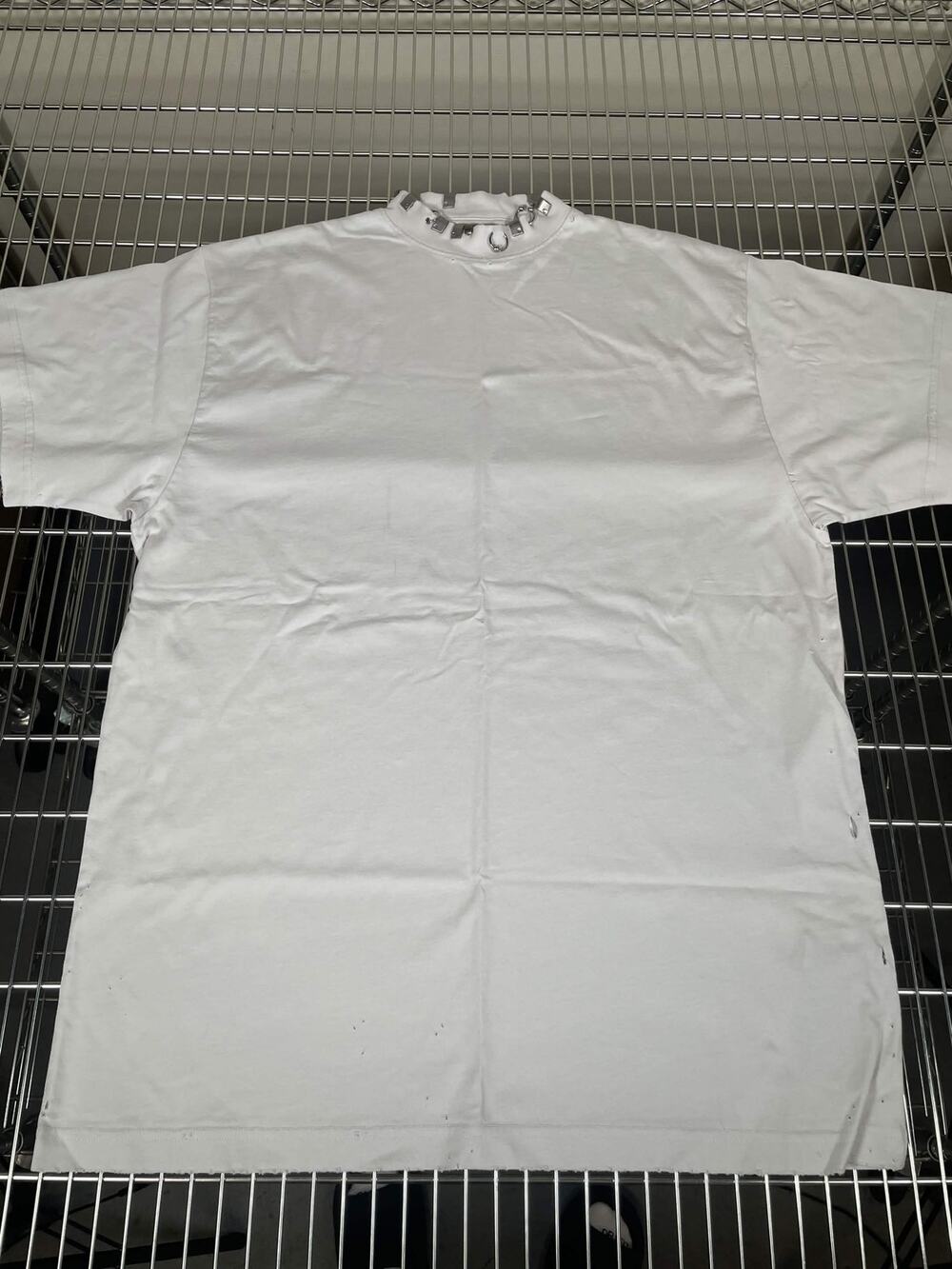 BALENCIAGA OVERSIZED PIERCING T-SHIRT WHITE SIZE 1